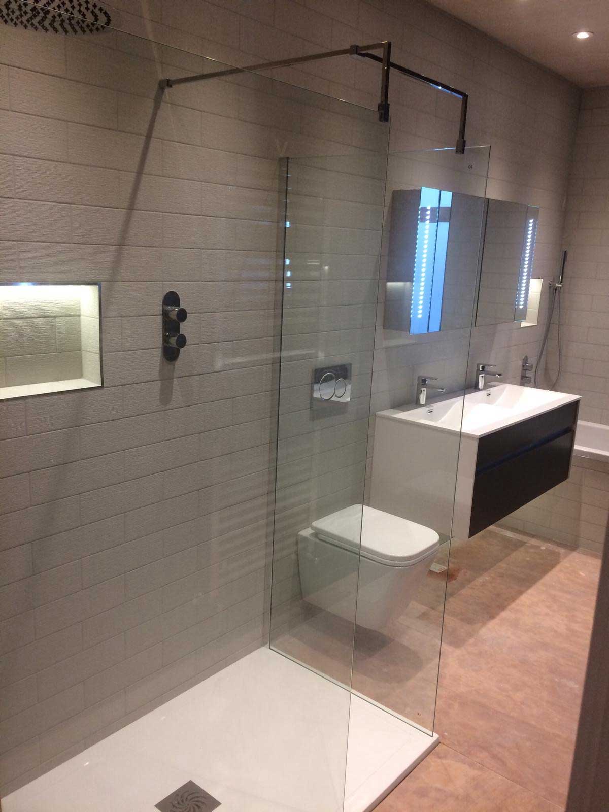 Bathroom photo 1
